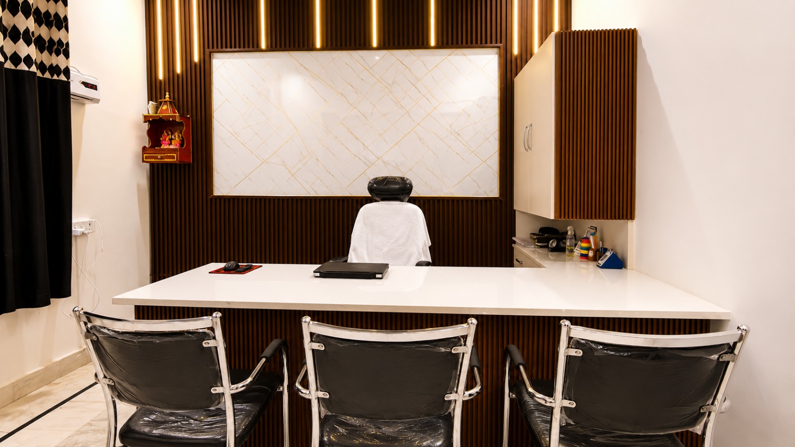 Office Area at Moon Light Home stay Meerut